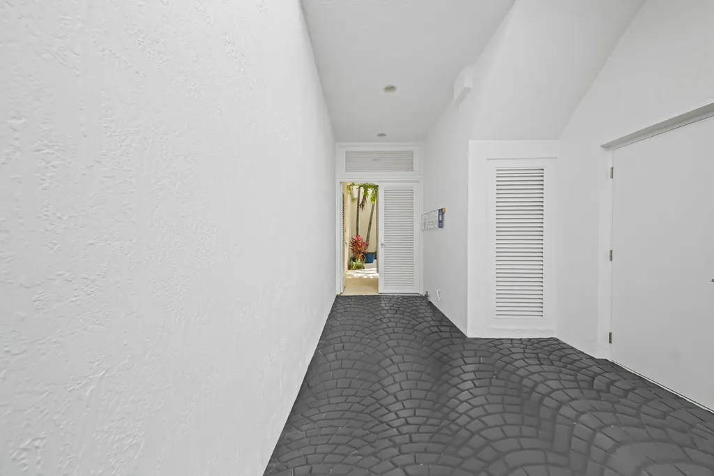 2115 S Ocean Boulevard Delray Beach FL 33483