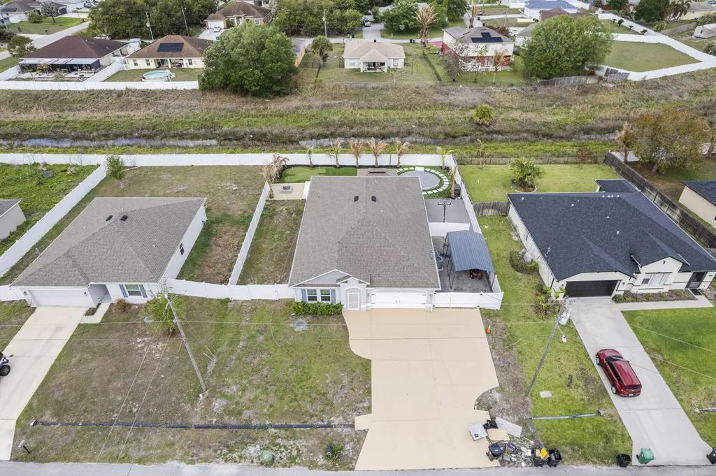 681 SW Millard Drive Port St Lucie FL 34953