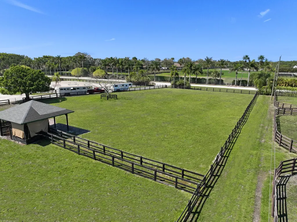 13122 52nd Place S Wellington FL 33449