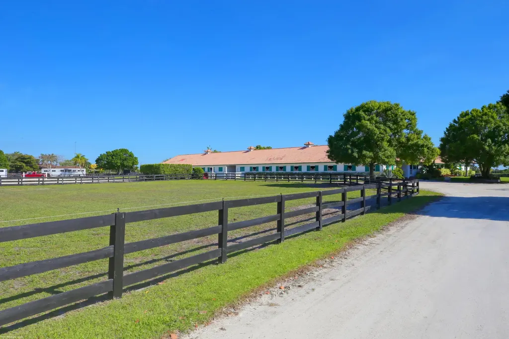 13122 52nd Place S Wellington FL 33449