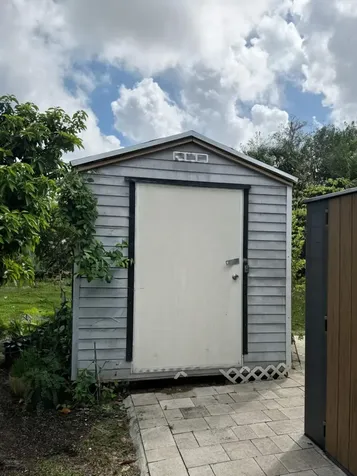 135 Parkside Court Coconut Creek FL 33073