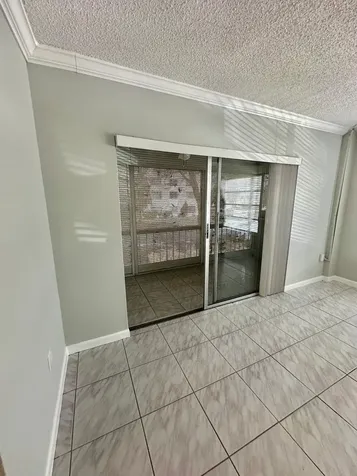 4158 Inverrary Drive Lauderhill FL 33319