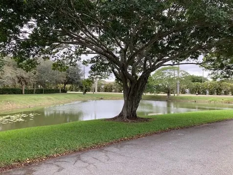 2820 Tennis Club Drive West Palm Beach FL 33417
