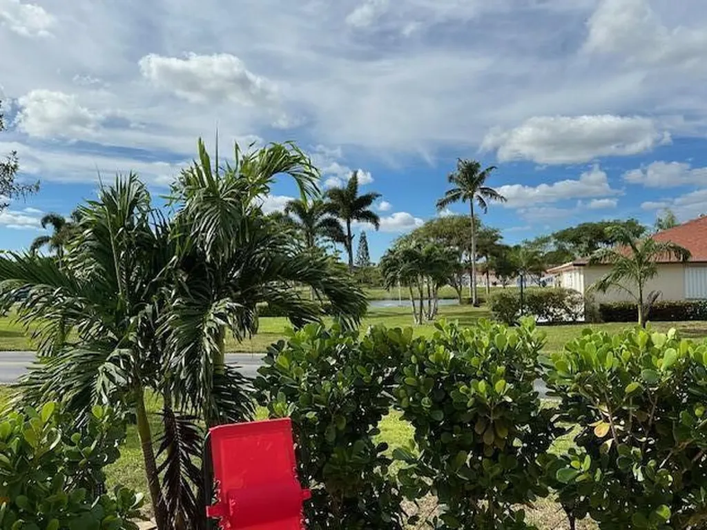 4585 NW 3rd Street Delray Beach FL 33445