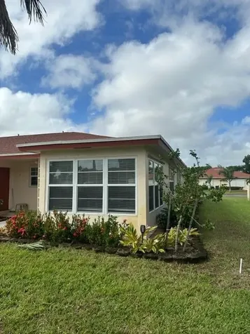 4585 NW 3rd Street Delray Beach FL 33445