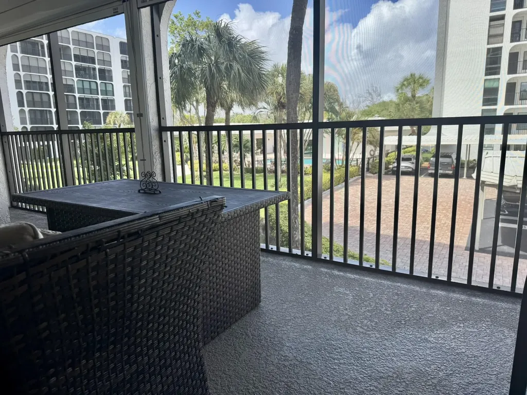 1629 Riverview Road Deerfield Beach FL 33441