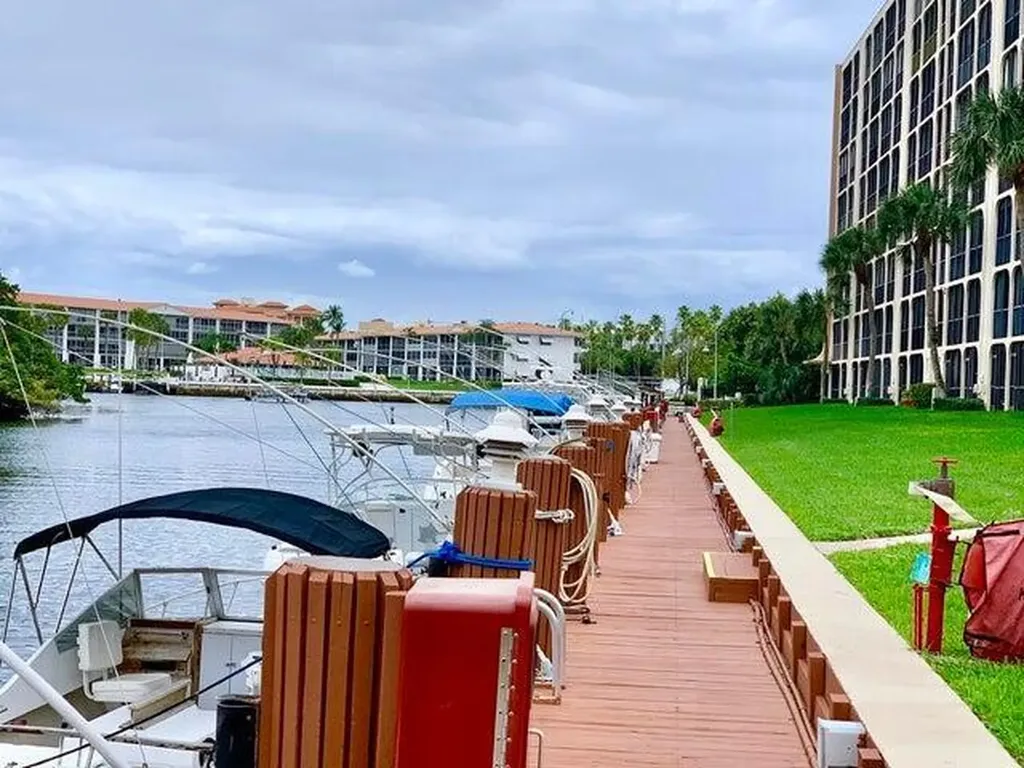 1629 Riverview Road Deerfield Beach FL 33441
