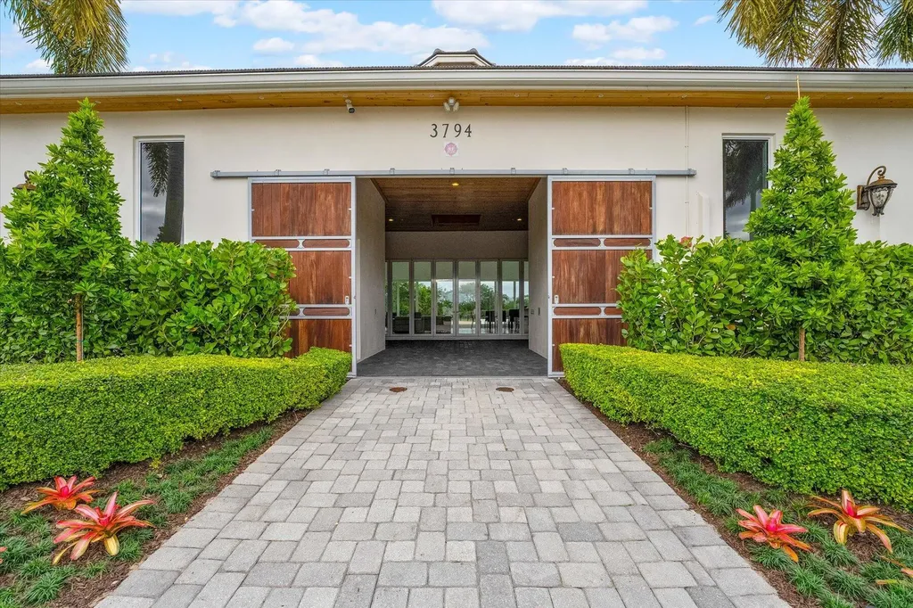 3794 Shutterfly Way Wellington FL 33414