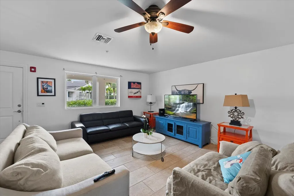 3794 Shutterfly Way Wellington FL 33414