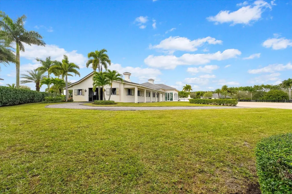 3794 Shutterfly Way Wellington FL 33414