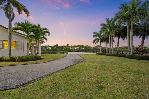 3794 Shutterfly Way Wellington FL 33414