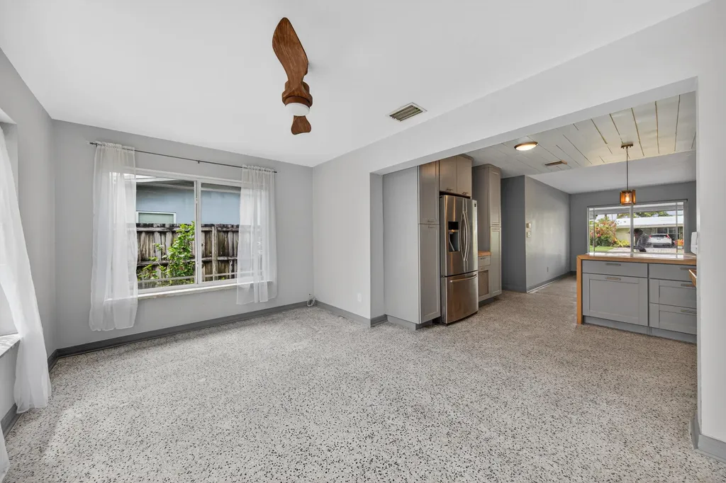 818 NW 28th Court Wilton Manors FL 33311