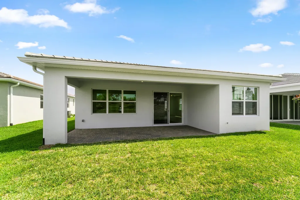 10304 SW Carnelian Street Port St Lucie FL 34987
