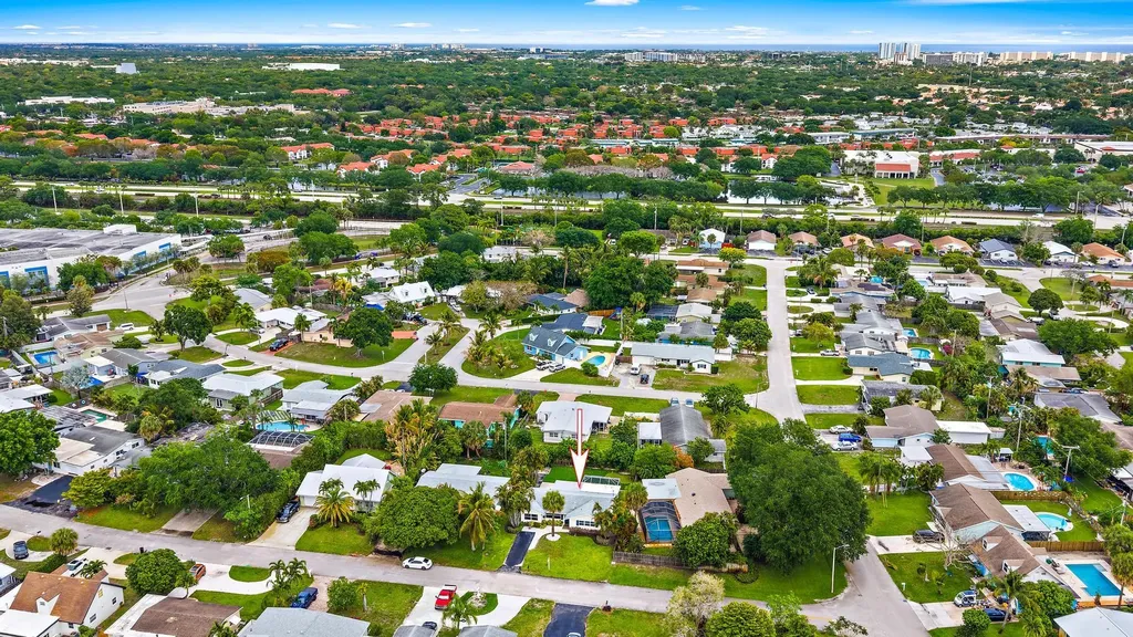 558 Ivy Avenue Palm Beach Gardens FL 33410