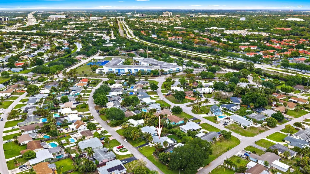 558 Ivy Avenue Palm Beach Gardens FL 33410