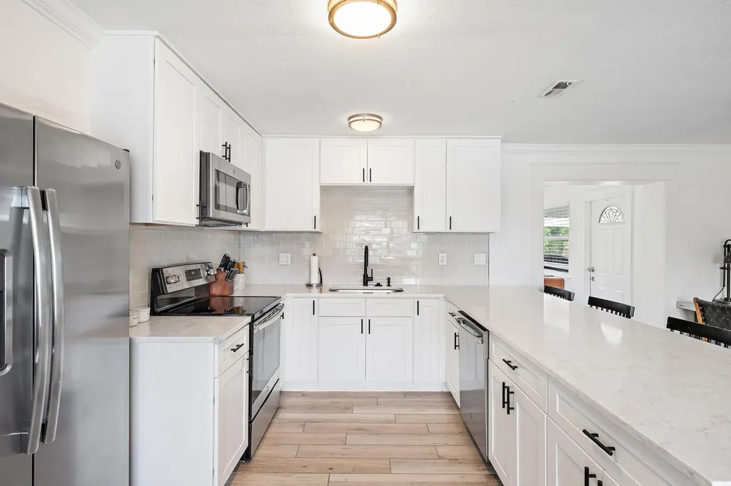 558 Ivy Avenue Palm Beach Gardens FL 33410