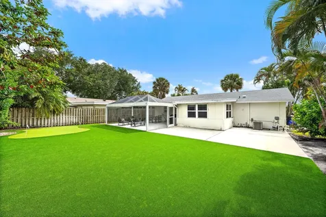 558 Ivy Avenue Palm Beach Gardens FL 33410