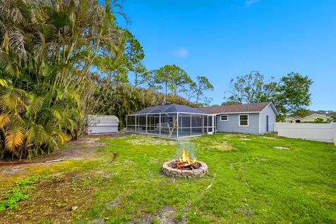 2232 SW Nightingale Terrace Port St Lucie FL 34953