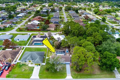 2232 SW Nightingale Terrace Port St Lucie FL 34953
