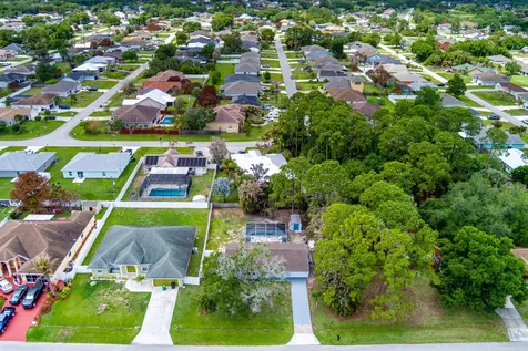 2232 SW Nightingale Terrace Port St Lucie FL 34953