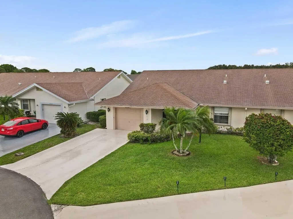 3261 Anthony Circle N West Palm Beach FL 33417