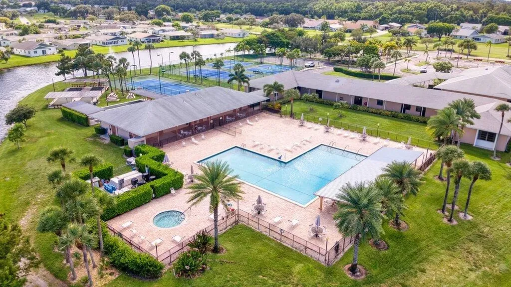 3261 Anthony Circle N West Palm Beach FL 33417