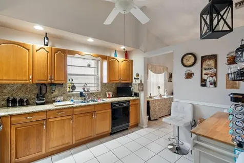 3261 Anthony Circle N West Palm Beach FL 33417