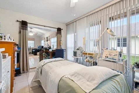 3261 Anthony Circle N West Palm Beach FL 33417
