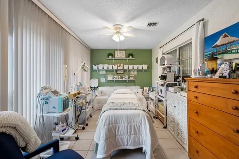3261 Anthony Circle N West Palm Beach FL 33417