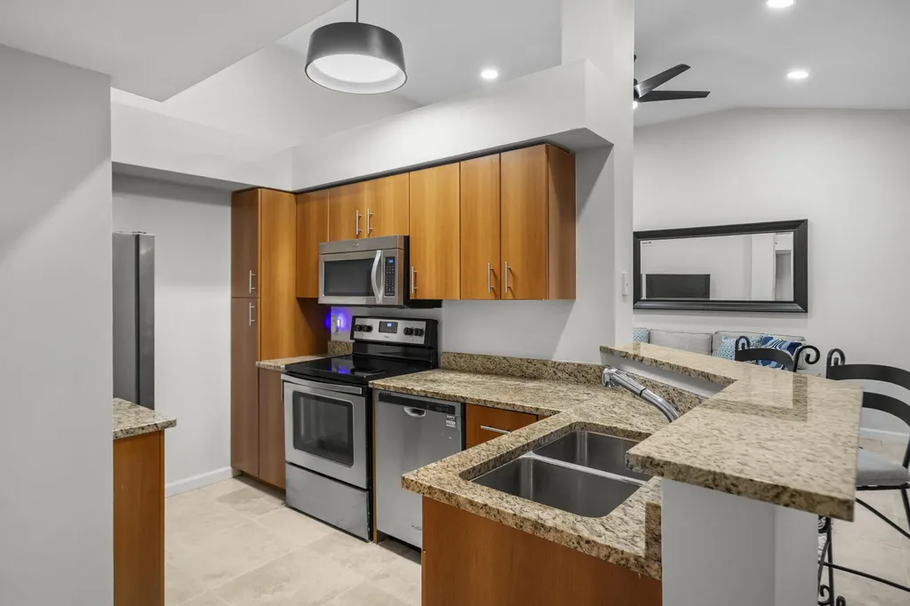1000 Crystal Way Delray Beach FL 33444
