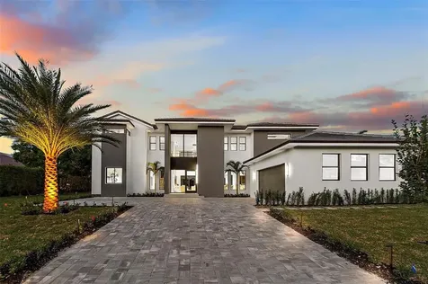 3716 Embassy Drive West Palm Beach FL 33401