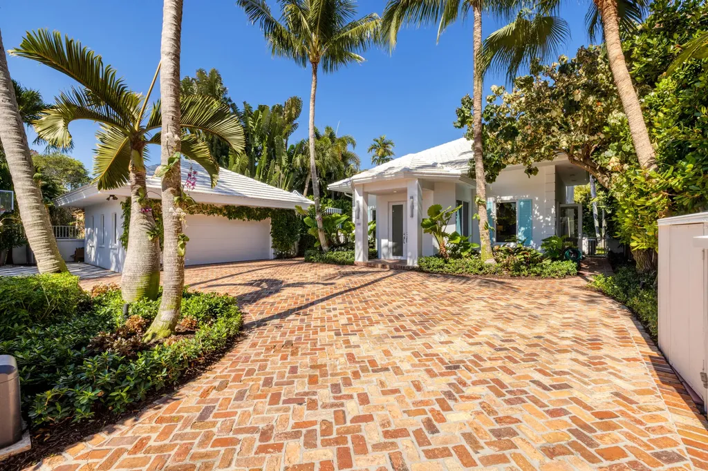 121 Seville Road West Palm Beach FL 33405