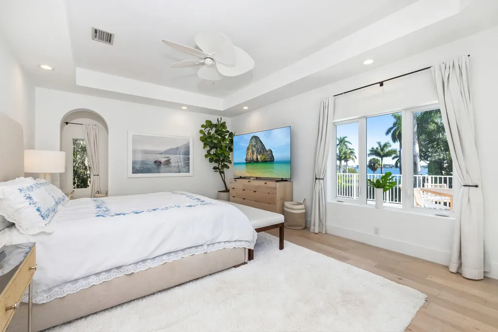 121 Seville Road West Palm Beach FL 33405