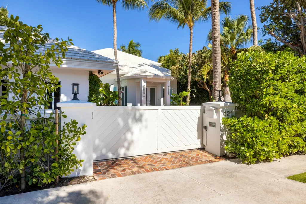 121 Seville Road West Palm Beach FL 33405