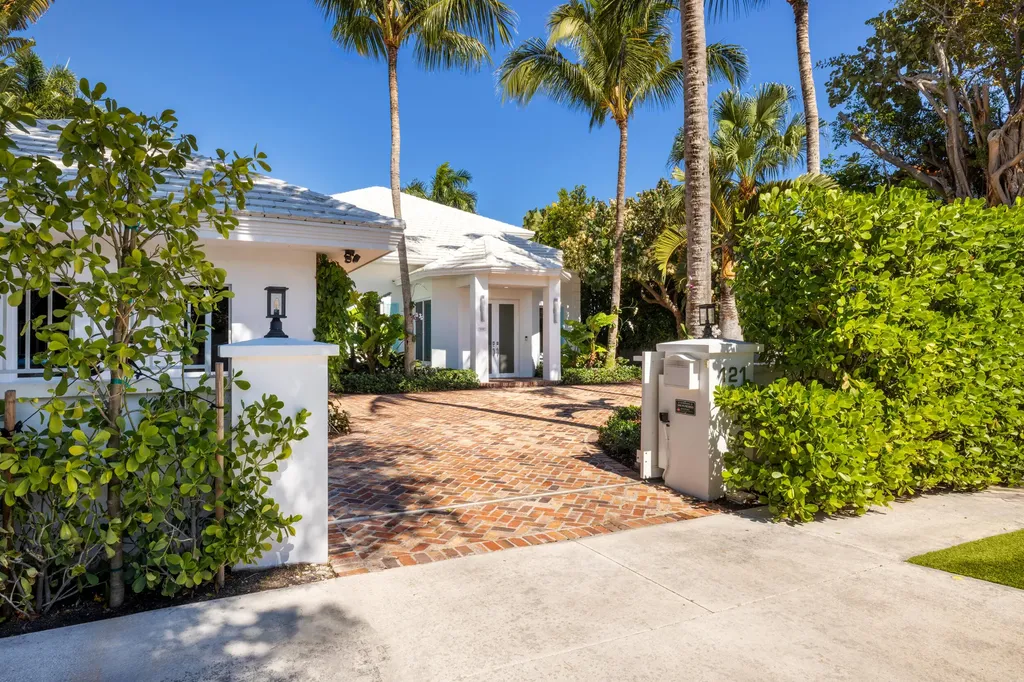 121 Seville Road West Palm Beach FL 33405