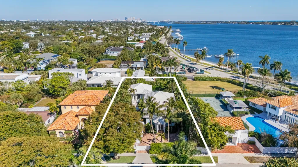 121 Seville Road West Palm Beach FL 33405