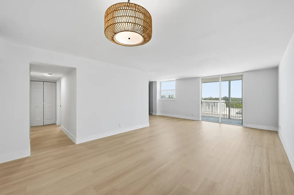 5700 NW 2nd Avenue Boca Raton FL 33487