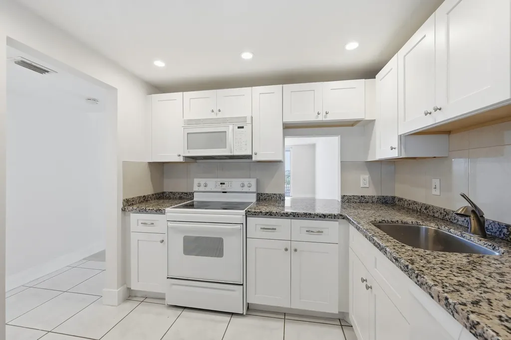 5700 NW 2nd Avenue Boca Raton FL 33487