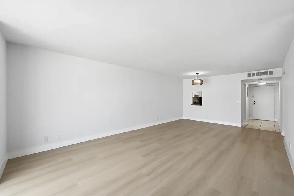 5700 NW 2nd Avenue Boca Raton FL 33487