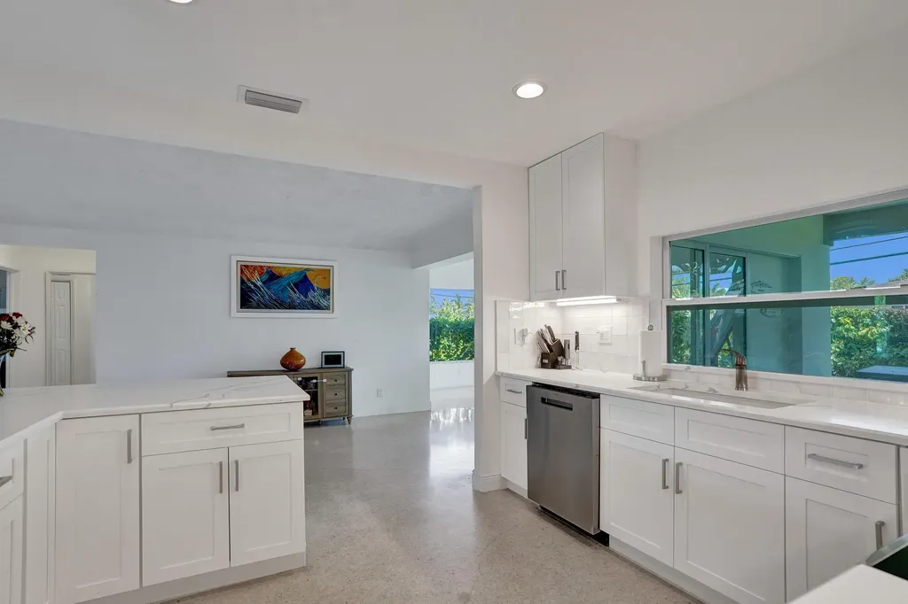 246 NE 30th Street Boca Raton FL 33431