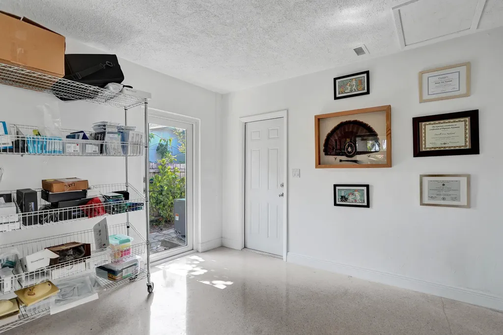 246 NE 30th Street Boca Raton FL 33431
