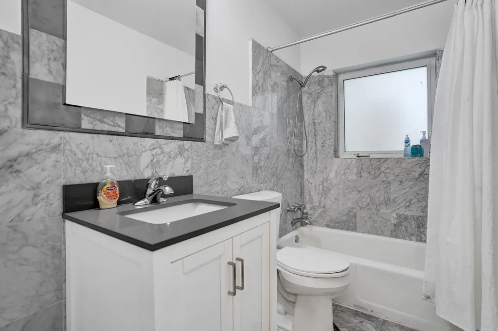 246 NE 30th Street Boca Raton FL 33431