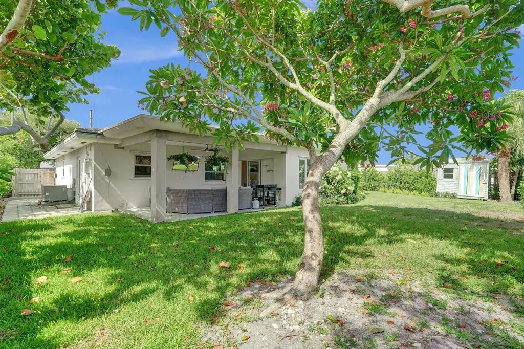 246 NE 30th Street Boca Raton FL 33431