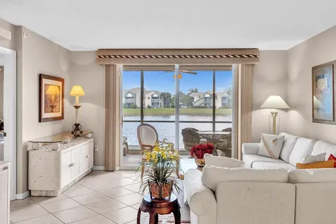 9539 Weldon Circle Tamarac FL 33321