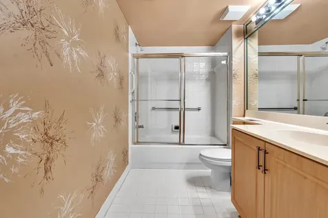 9539 Weldon Circle Tamarac FL 33321