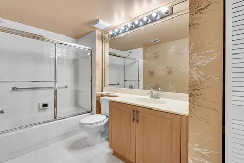 9539 Weldon Circle Tamarac FL 33321
