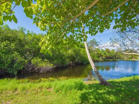 521 NE Sapphire Way Jensen Beach FL 34957