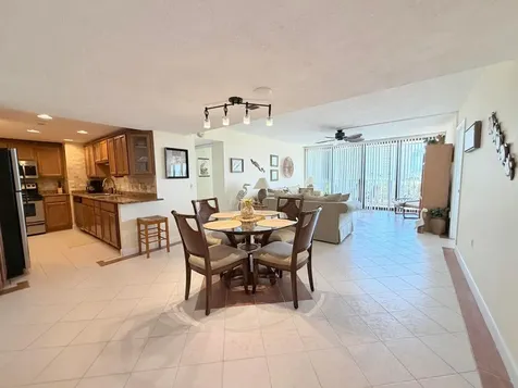 5600 N Flagler Drive West Palm Beach FL 33407