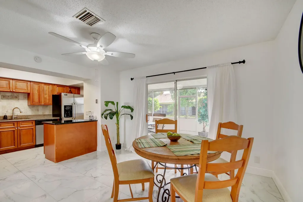 11862 E Brier Patch Court Wellington FL 33414