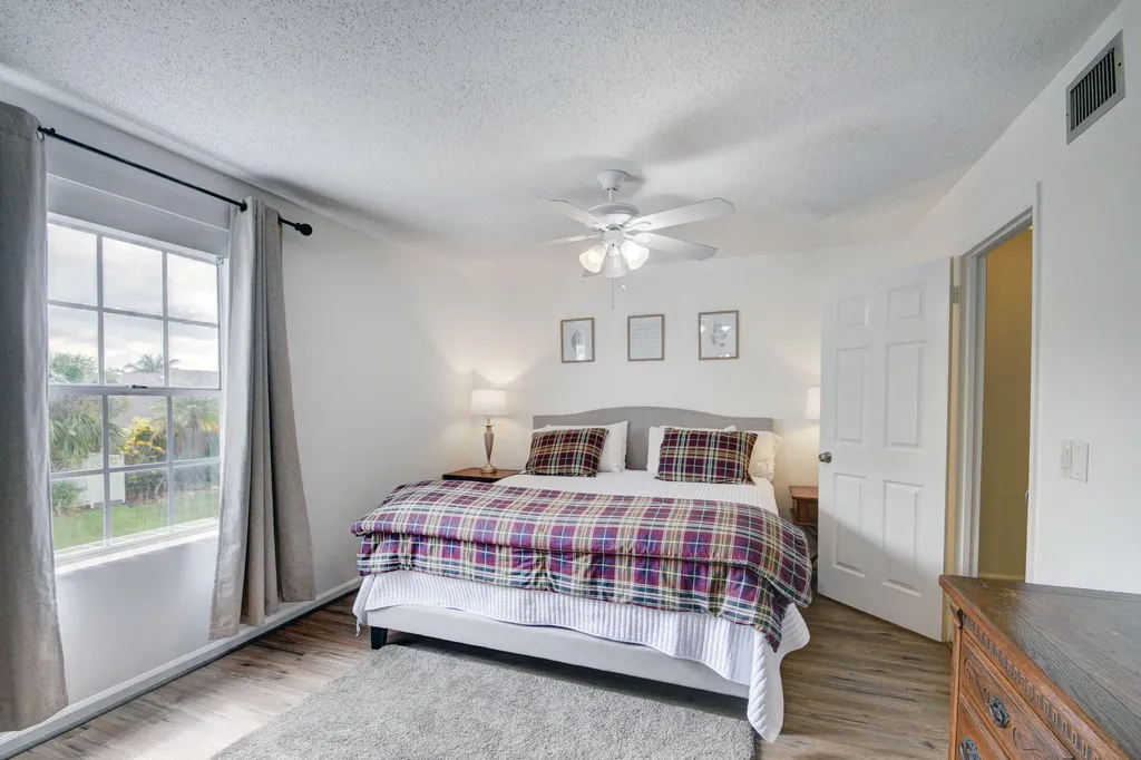 11862 E Brier Patch Court Wellington FL 33414